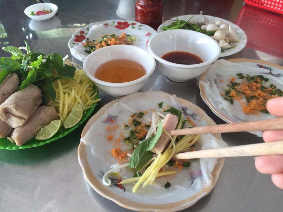 Bánh ướt Nha Trang – Đặc sản dân dã mê đắm du khách