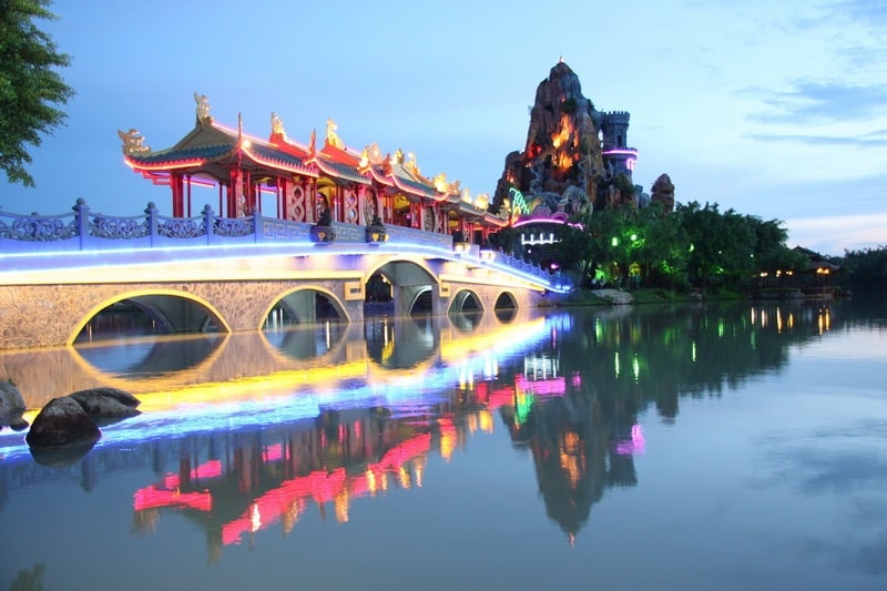 Thuê xe sân bay Tân Sơn Nhất đi Tây Ninh và những điểm du lịch hấp dẫn