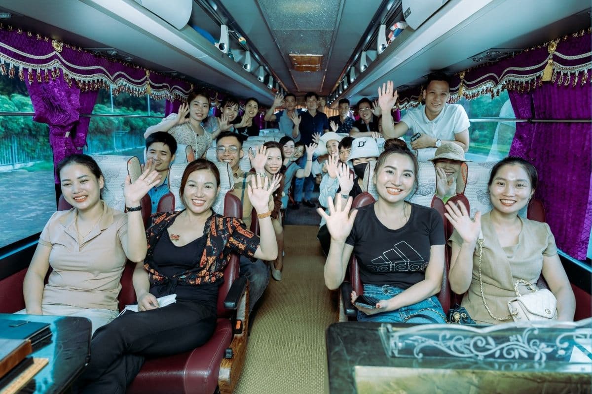 Sự thoải mái của khách hàng là sự ưu tiên của Hoabinh Bus