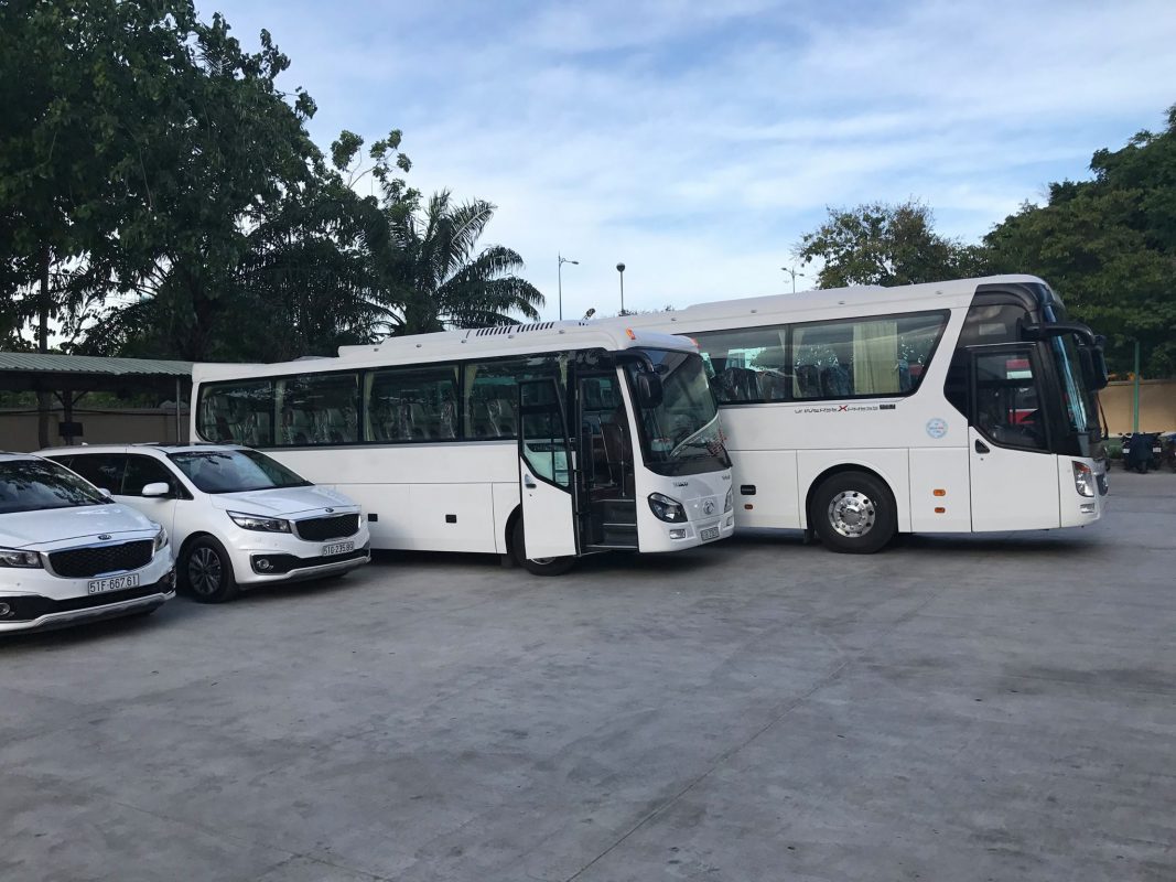 Thuê xe du lịch HoaBinhBus đi Quảng Nam