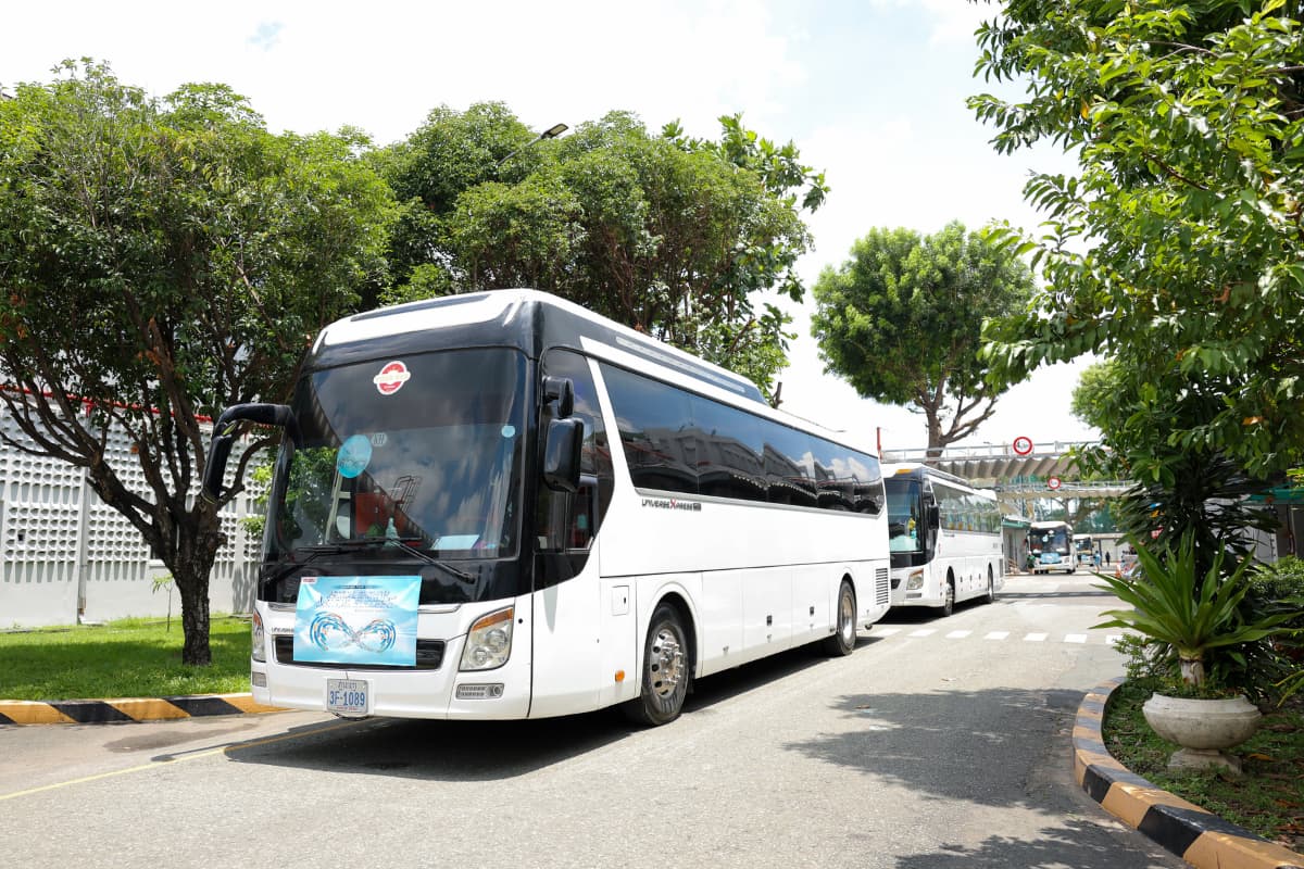 Dịch vụ thuê xe tại HoaBinh Bus