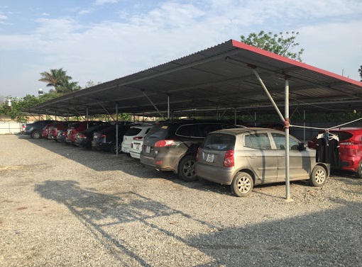 Có các bãi gửi xe tại sân bay Nội Bài hoặc xung quanh khu vực sân bay
