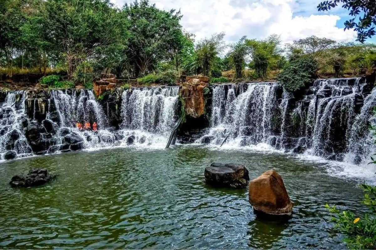 Khu du lịch sinh thái Giang Điền