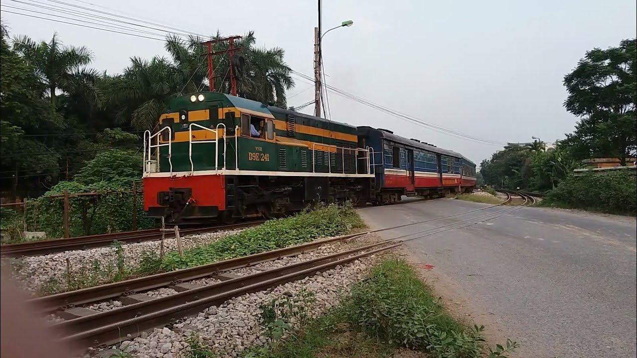Tuyến tàu hỏa từ Hà Nội đi Lào Cai gồm: Việt Trì, Phủ Đức, Tiên Kiên, Chí Chủ, thị xã Phú Thọ…